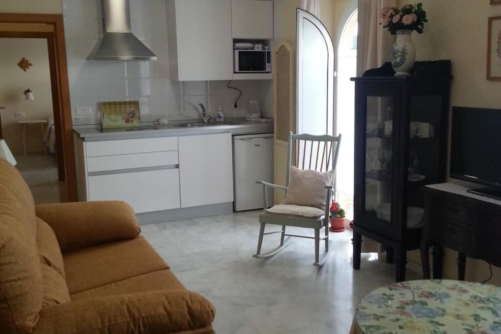 Alleanza, Puerta A Santa Cruz Севилья Экстерьер фото
